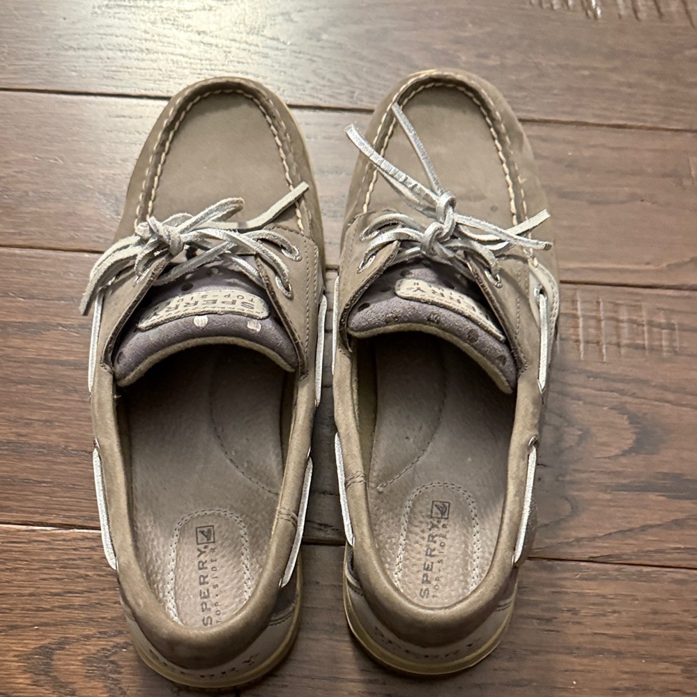 Sperry Women’s Brown Leather Boat Shoes